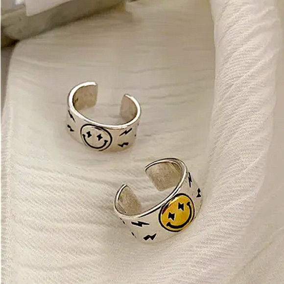 Sterling Silver Happy Face Smiley Adjustable Resizable Minimalist Ring - Picture 9 of 13